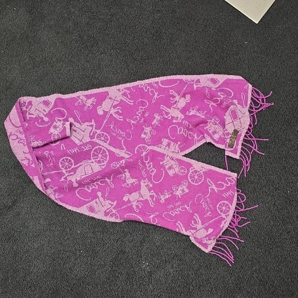 Coach Purple Scarf - Picture 5 of 6